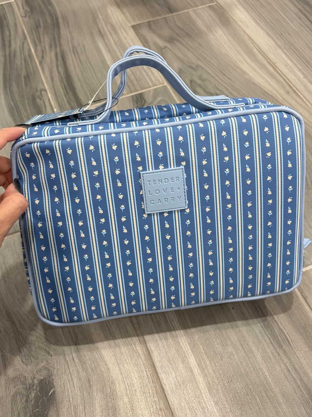 Tender Love & Carry Blue Floral Stripe toiletries hanging bag